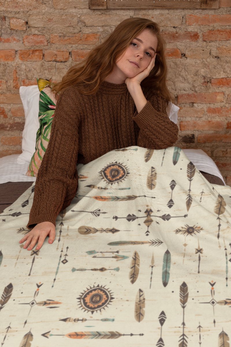 Arrowhead Velveteen Plush Blanket | blanket |
