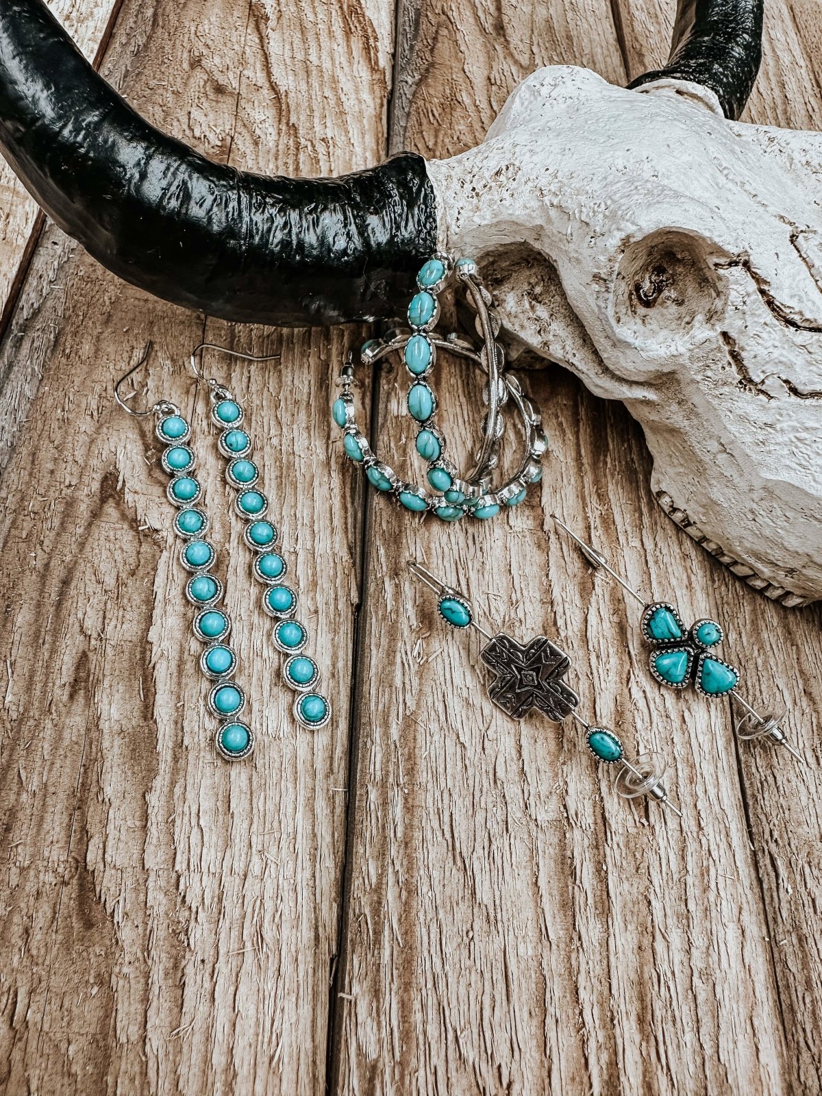Gypsom Bar Earrings | jewerly | Gypsom Bar Earrings - Western Boho Chic Boutique