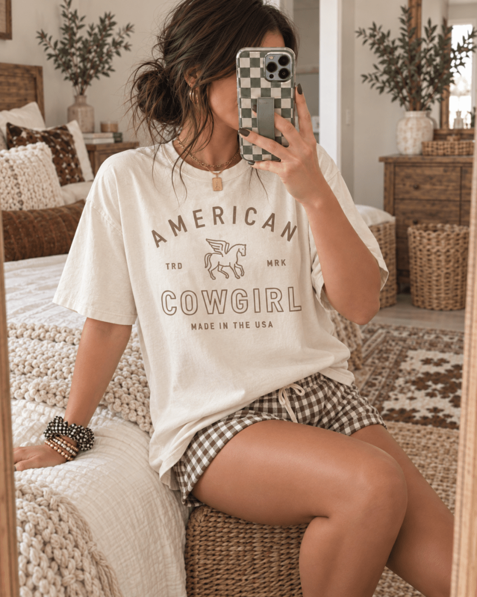 American Cowgirl T-shirt | Retro Winged Horse Western Graphic | American Cowgirl Shirt | Western Graphic Tee | Cowgirl T-Shirt | Rodeo Country Western Tee | Vintage Cowgirl Top - T-Shirt