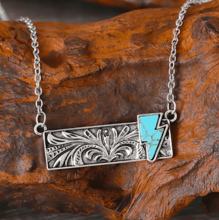 Bolt Pendant Bar Necklace | necklace | Bolt Pendant Bar Necklace