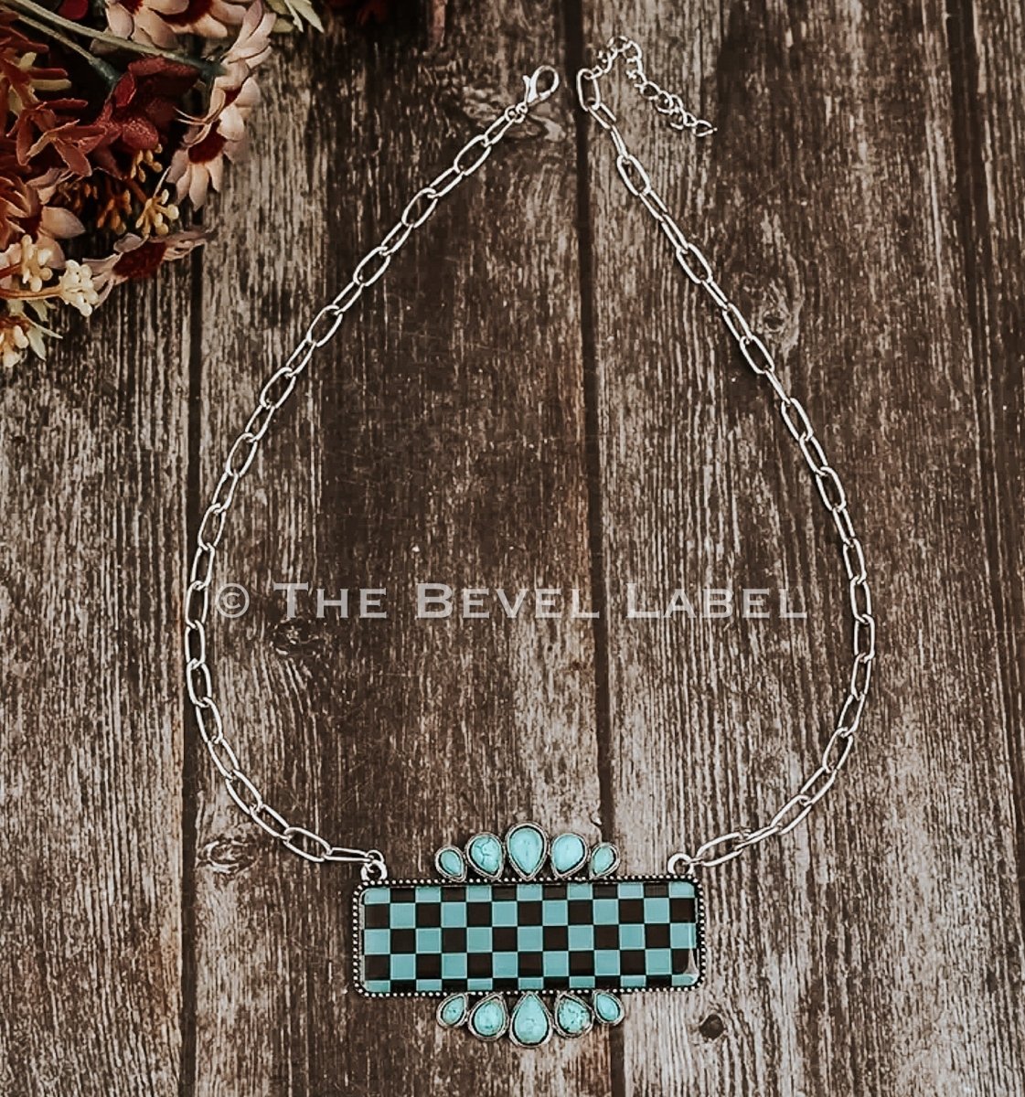 Elijah Checkered Pendant Necklace | necklace | Elijah Checkered Pendant Necklace