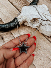 The Black Star Necklace | necklace |