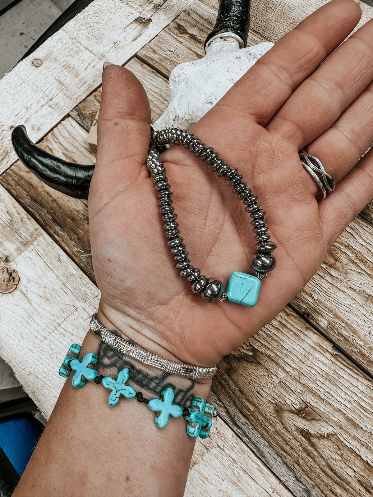 Turquoise Choker - necklace
